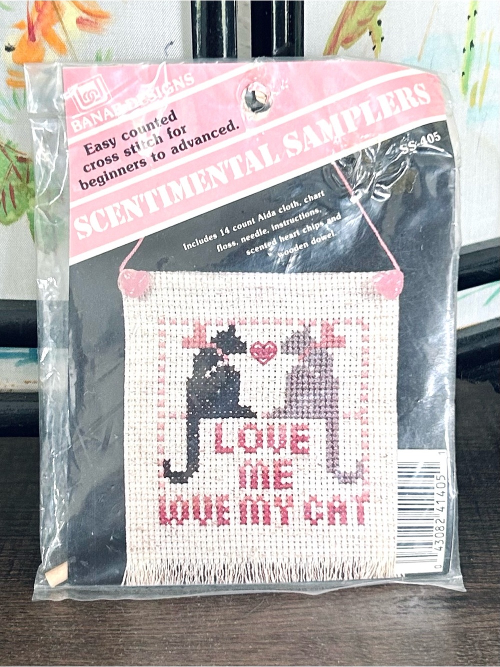 tiny vintage craft kit